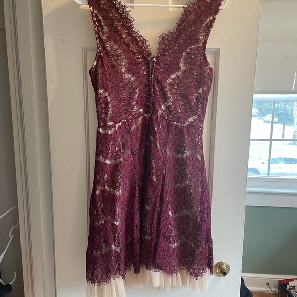 Dress - Picture 2 of 3